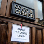 Coco & Carmen postpone the opening - again