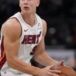 Pelle Larsson has sprained his foot - will be out for at least a week